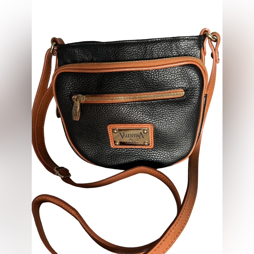 Valentina Black and Tan Shoulder Bag